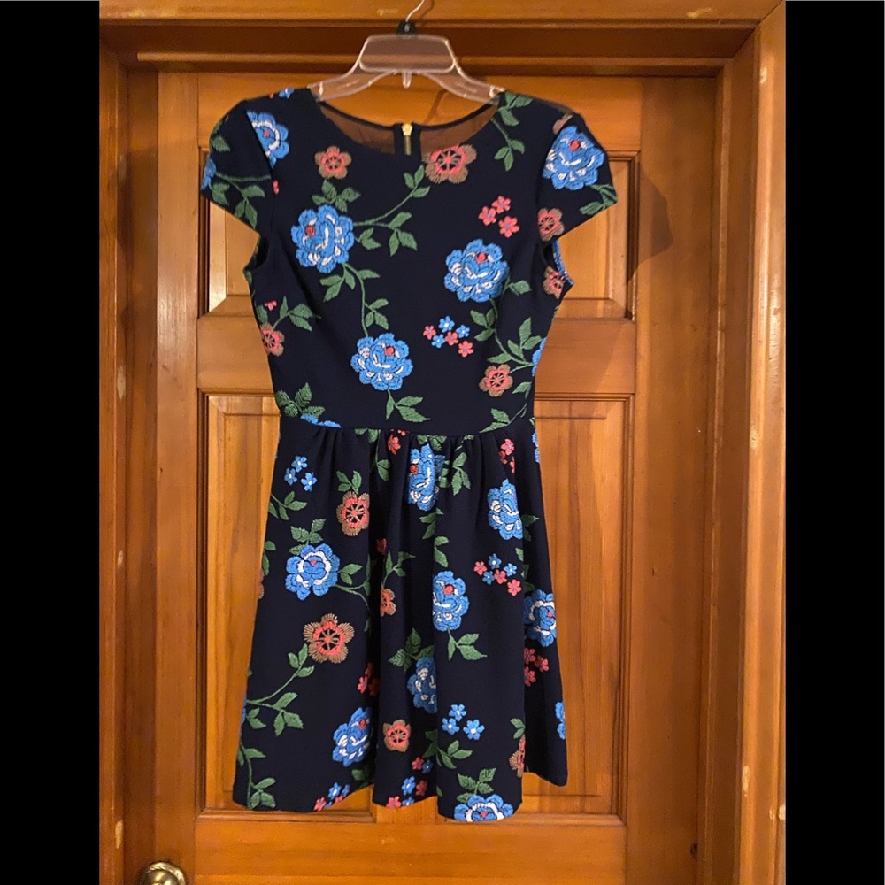 Juniors Dress